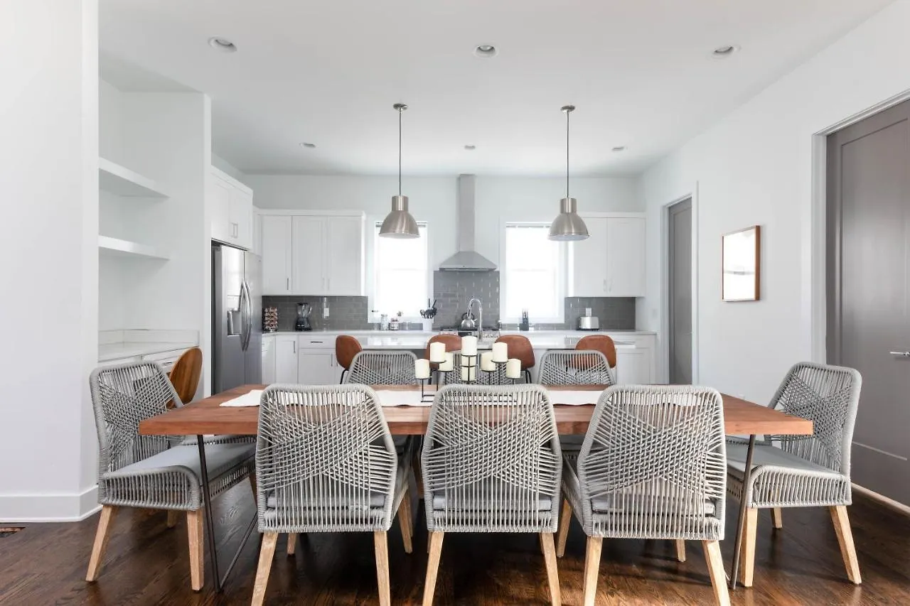 Semesterbostad Domio Sylvan Park Elegant 8Br 2 Houses Nashville USA